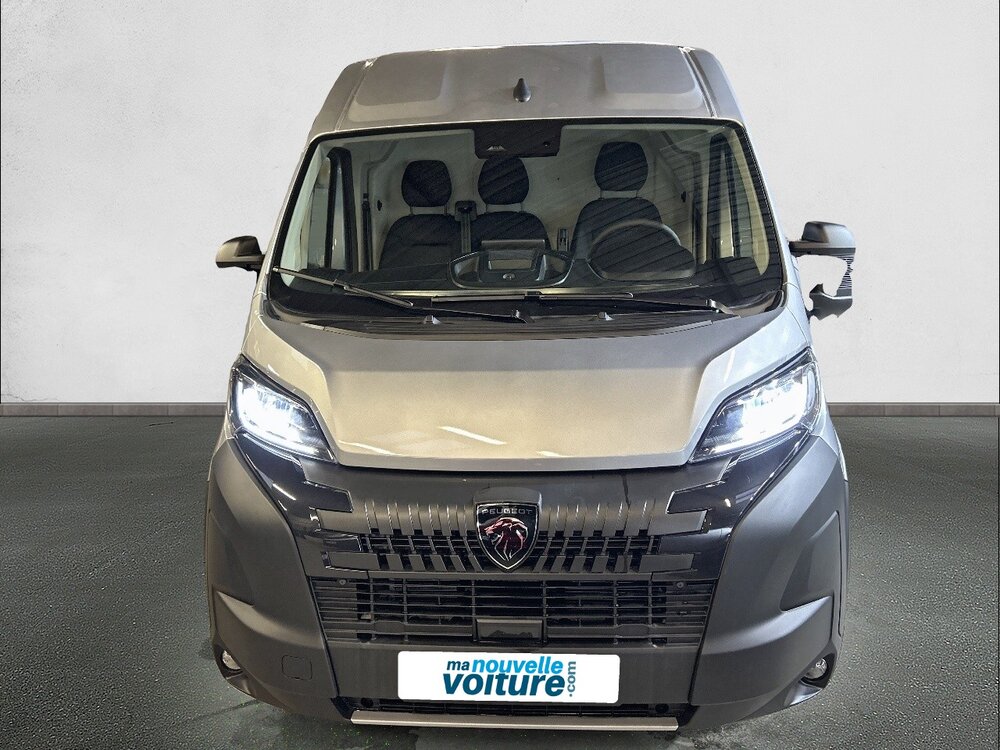 Occasion PEUGEOT Boxer BOXER FGN TOLE 3.5 T L2H2 140 S&S BVA8