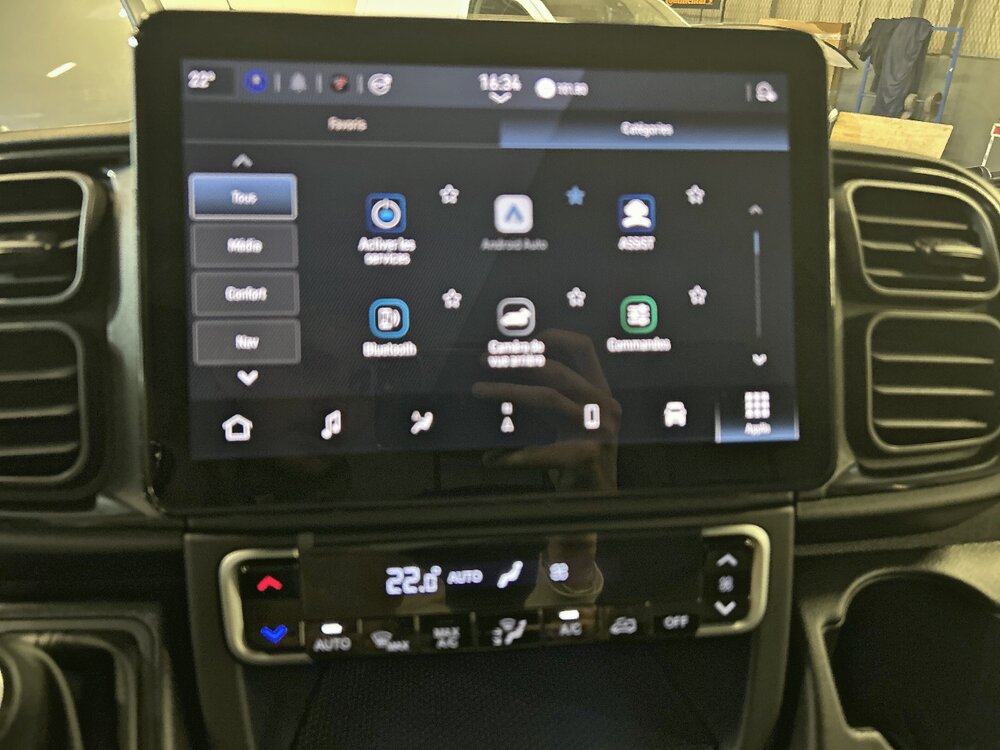 Occasion PEUGEOT Boxer BOXER FGN TOLE 3.5 T L2H2 140 S&S BVA8