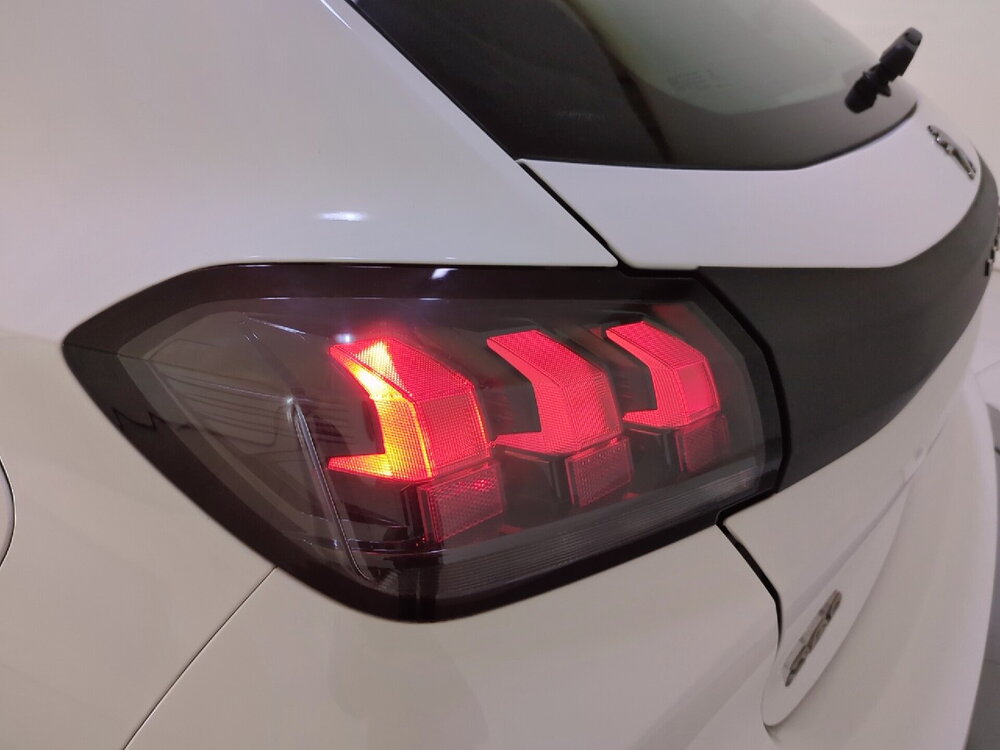 Occasion PEUGEOT 208 208 BLUEHDI 100 S&S BVM6 - PREMIUM PACK