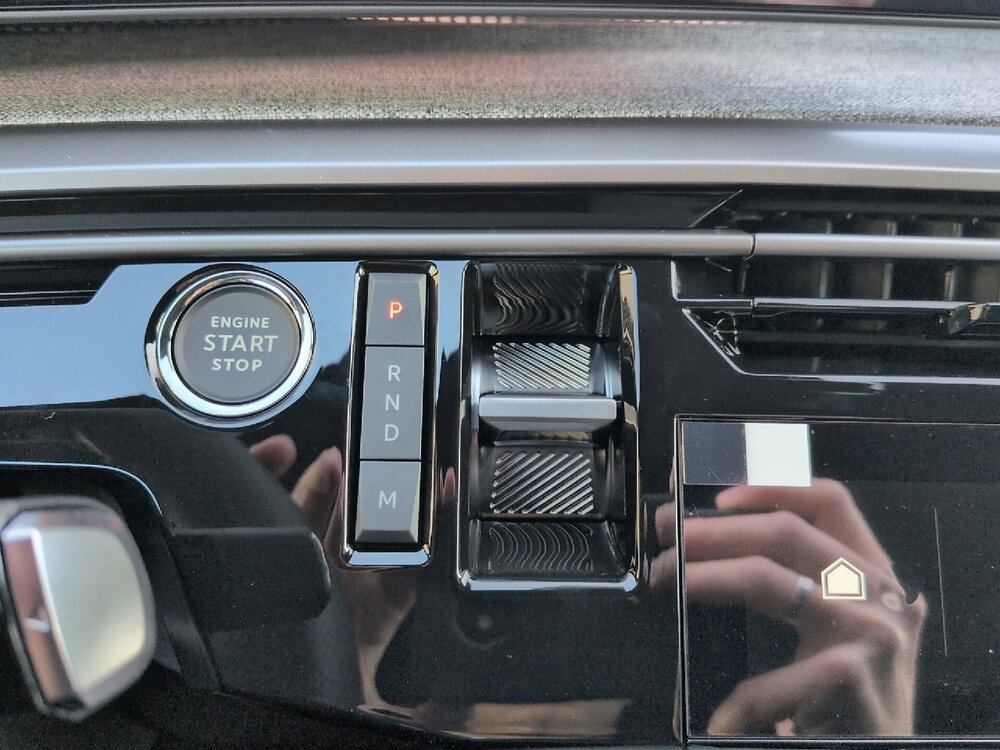 Occasion PEUGEOT 3008 3008 Hybrid 145 e-DCS6 - GT Exclusive