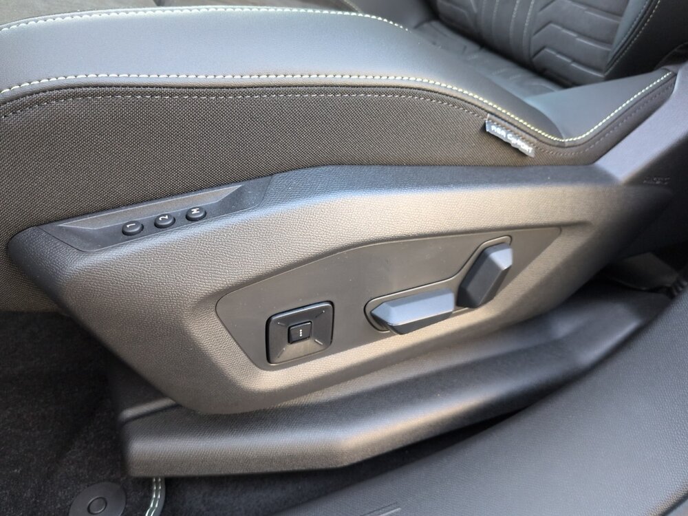 Occasion PEUGEOT 3008 3008 Hybrid 145 e-DCS6 - GT Exclusive