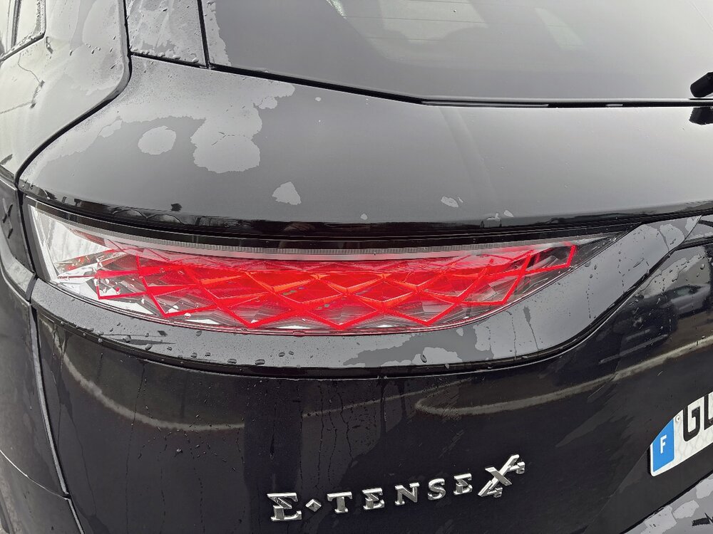 Occasion DS DS 7 Crossback DS7 Crossback Hybride E-Tense 300 EAT8 4x4 - Louvre