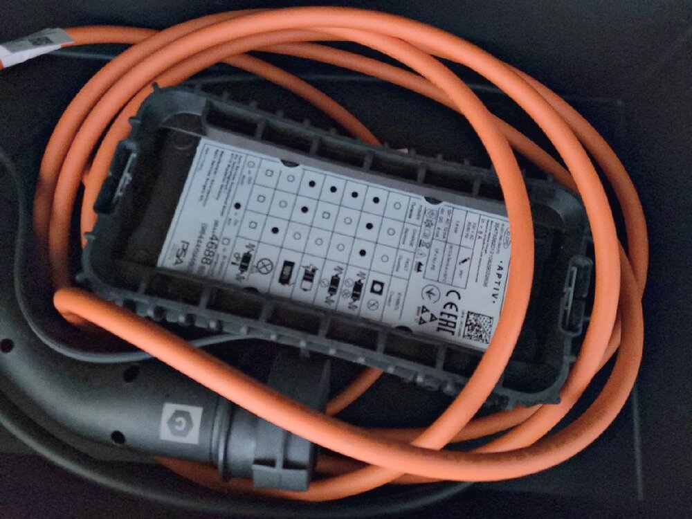 Occasion PEUGEOT 3008 3008 Hybrid4 300 e-EAT8 - GT Pack