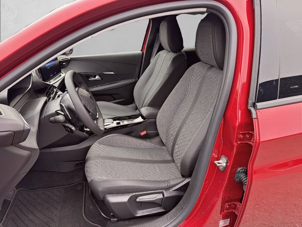 Occasion PEUGEOT 208 208 Hybrid 110 e-DCS6 - série spéciale ENVY
