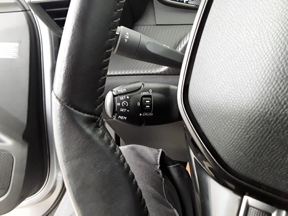 Occasion PEUGEOT 2008 2008 PureTech 100 S&S BVM6 - Allure