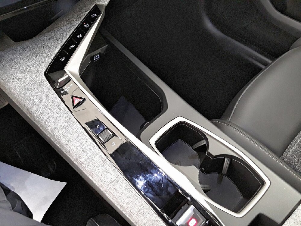 Occasion PEUGEOT 3008 3008 Hybrid 136 e-DCS6 - Allure
