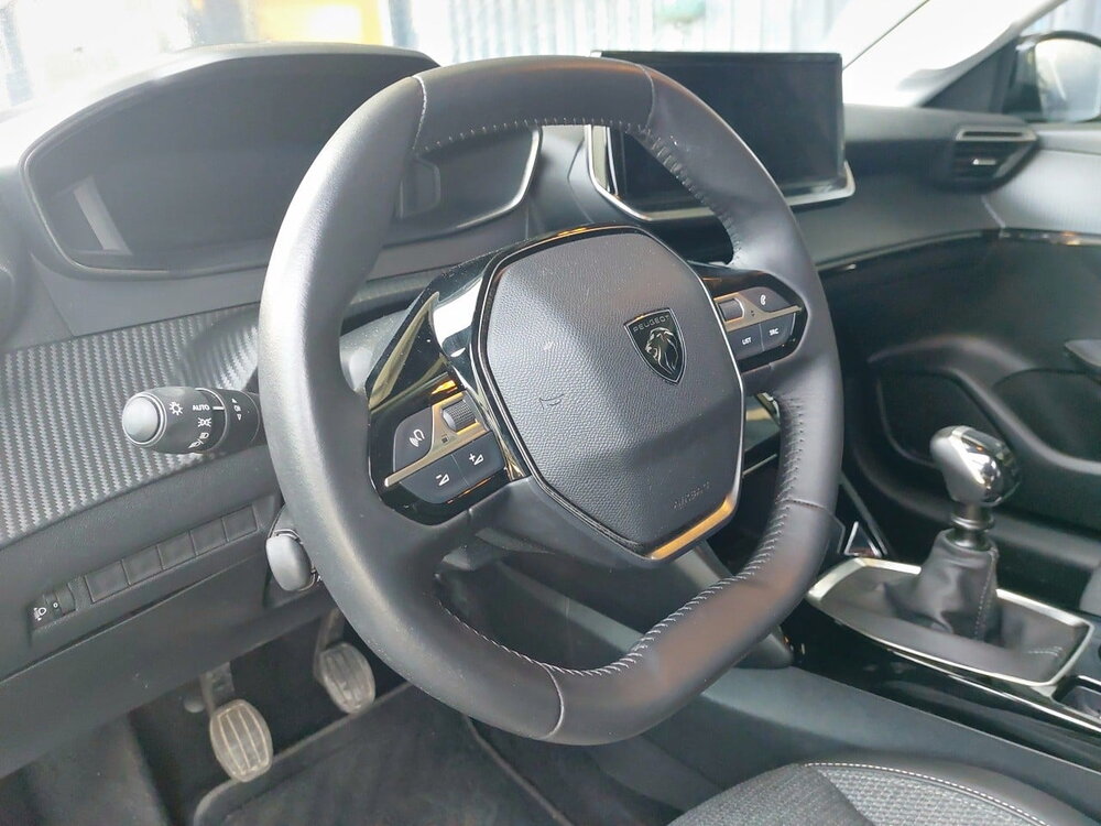 Occasion PEUGEOT 208 208 PureTech 100 S&S BVM6 - Allure