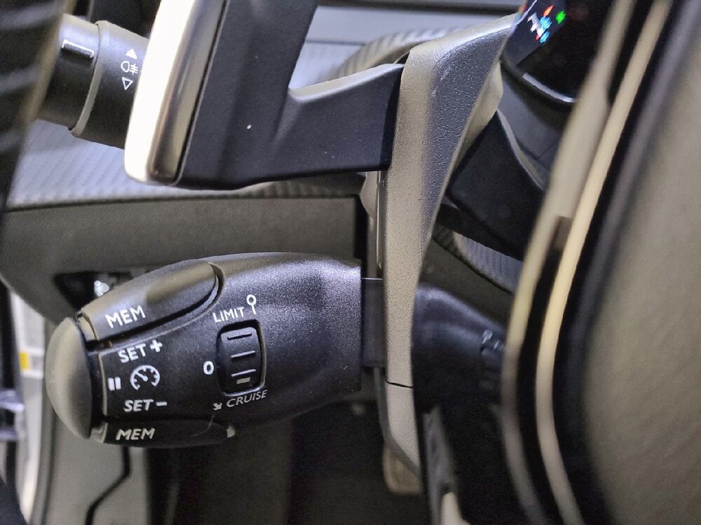 Occasion PEUGEOT 2008 2008 Hybrid 136 e-DCS6 - Allure