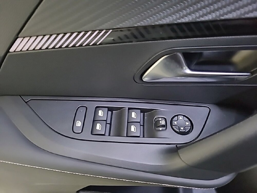 Occasion PEUGEOT 2008 2008 Hybrid 136 e-DCS6 - Allure