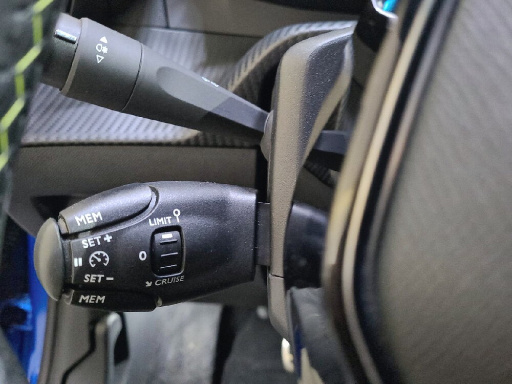 Occasion PEUGEOT 208 208 Electrique 50 kWh 136ch - GT