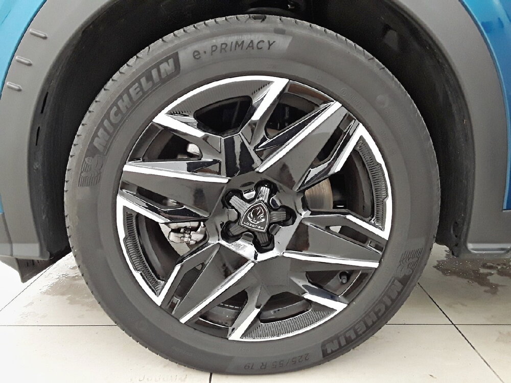 Occasion PEUGEOT 5008 5008 Hybrid 136 e-DCS6 - Allure