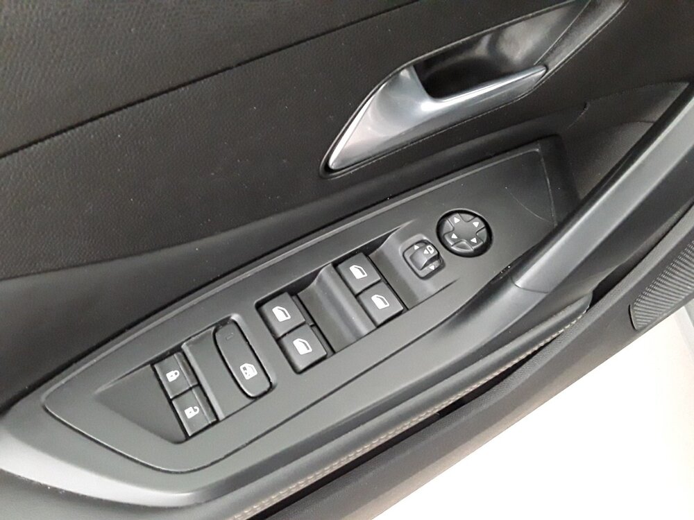 Occasion PEUGEOT 308 308 Hybrid 136 e-DCS6 - Allure