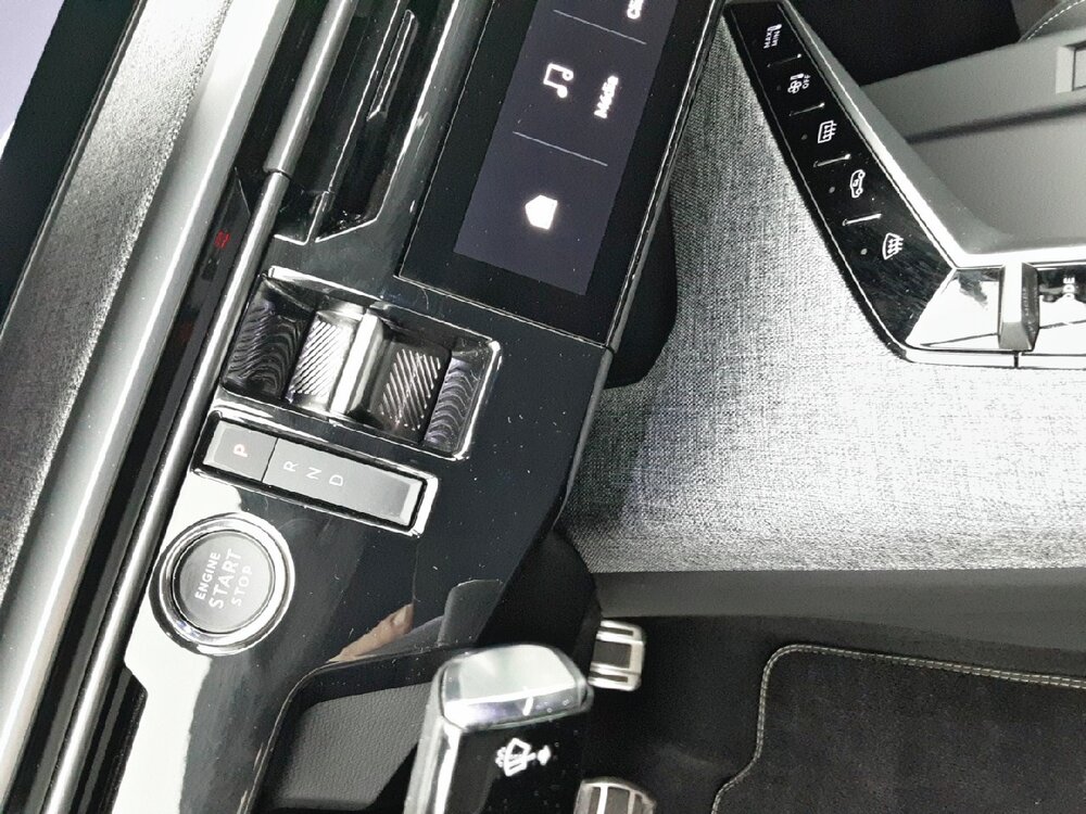 Occasion PEUGEOT 3008 3008 Electrique 210 ch 73 kWh - GT