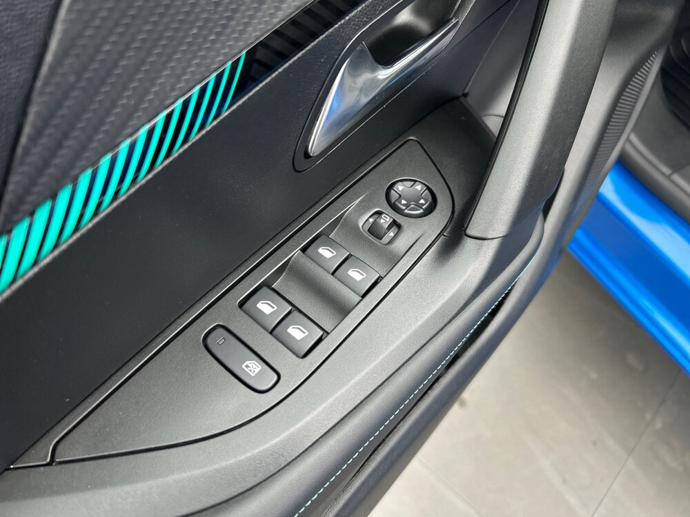 Occasion PEUGEOT 2008 2008 PureTech 130 S&S EAT8 - Allure Pack