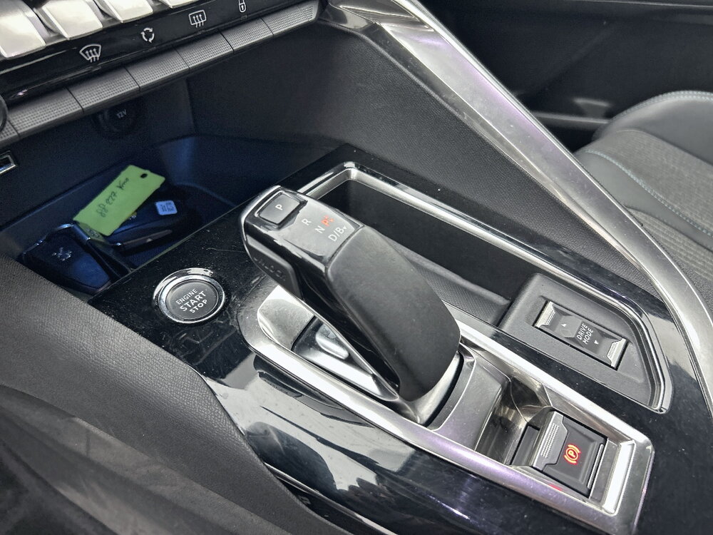 Occasion PEUGEOT 3008 3008 Hybrid 225 e-EAT8 - Allure