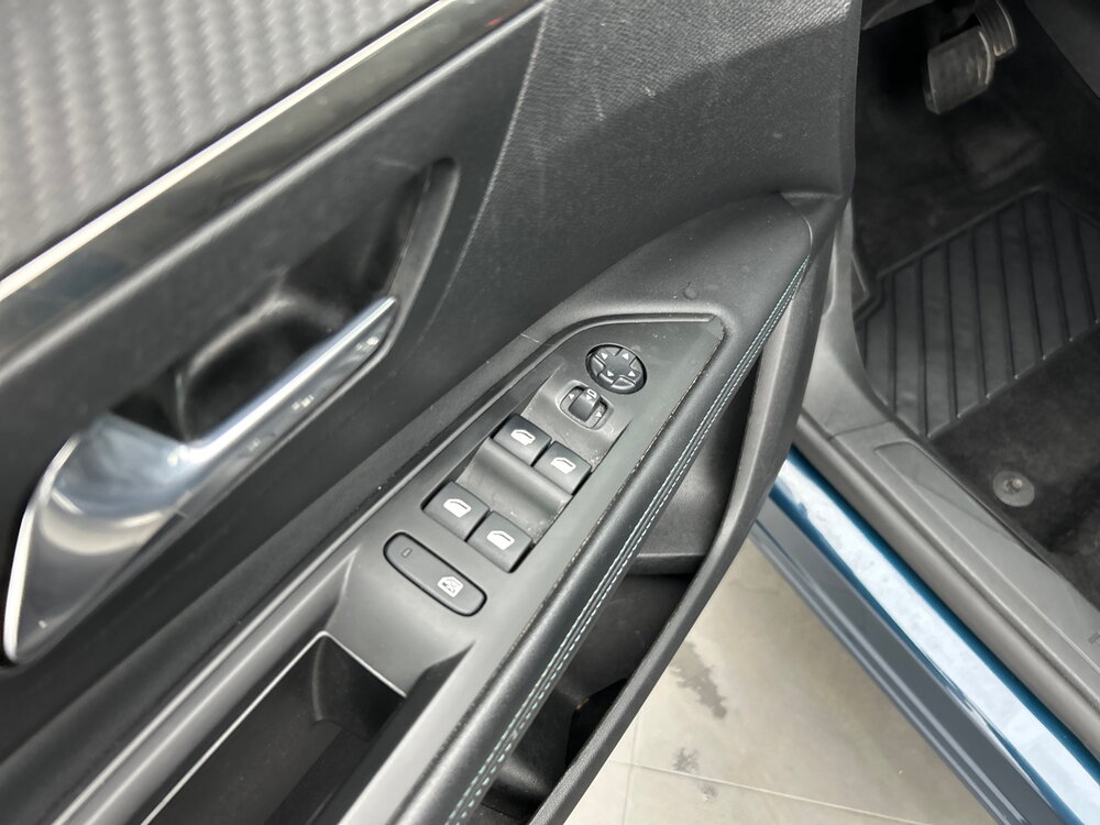 Occasion PEUGEOT 3008 3008 Hybrid 225 e-EAT8 - Allure