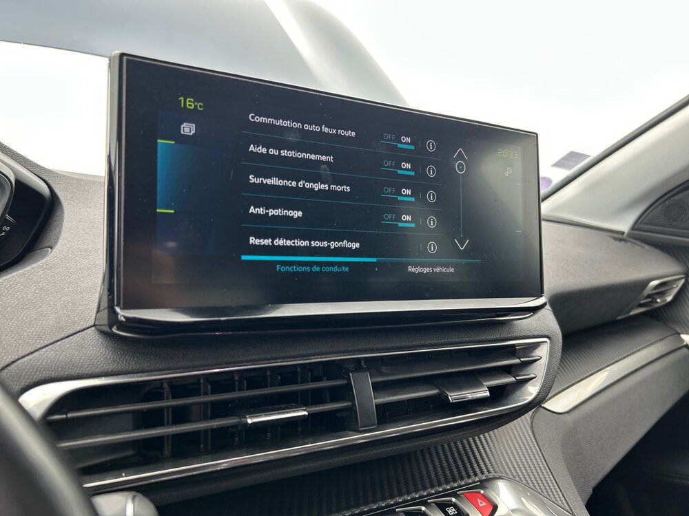 Occasion PEUGEOT 3008 3008 Hybrid 225 e-EAT8 - Allure