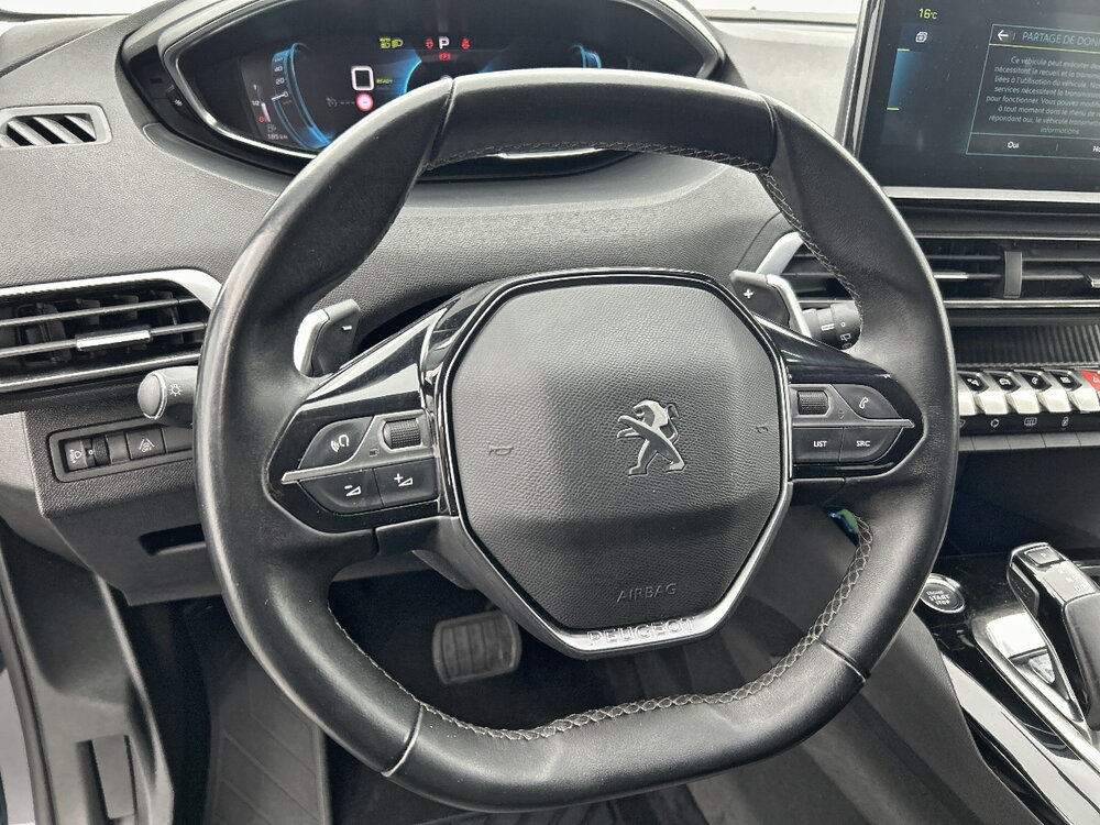 Occasion PEUGEOT 3008 3008 Hybrid 225 e-EAT8 - Allure
