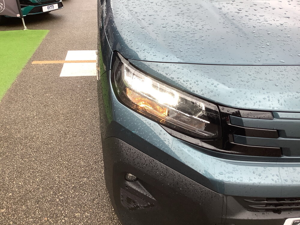 Occasion PEUGEOT Partner PARTNER FOURGON M DIESEL 130 CH AUTOMATIQUE - CHARGE UTILE MAJOREE