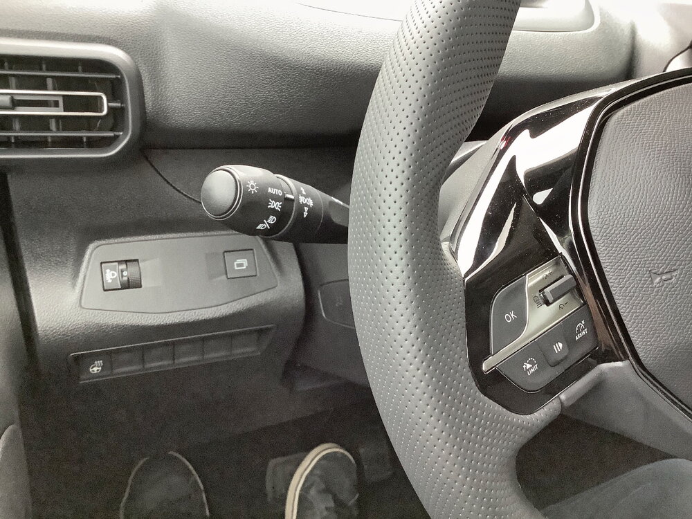 Occasion PEUGEOT Partner PARTNER FOURGON M DIESEL 130 CH AUTOMATIQUE - CHARGE UTILE MAJOREE