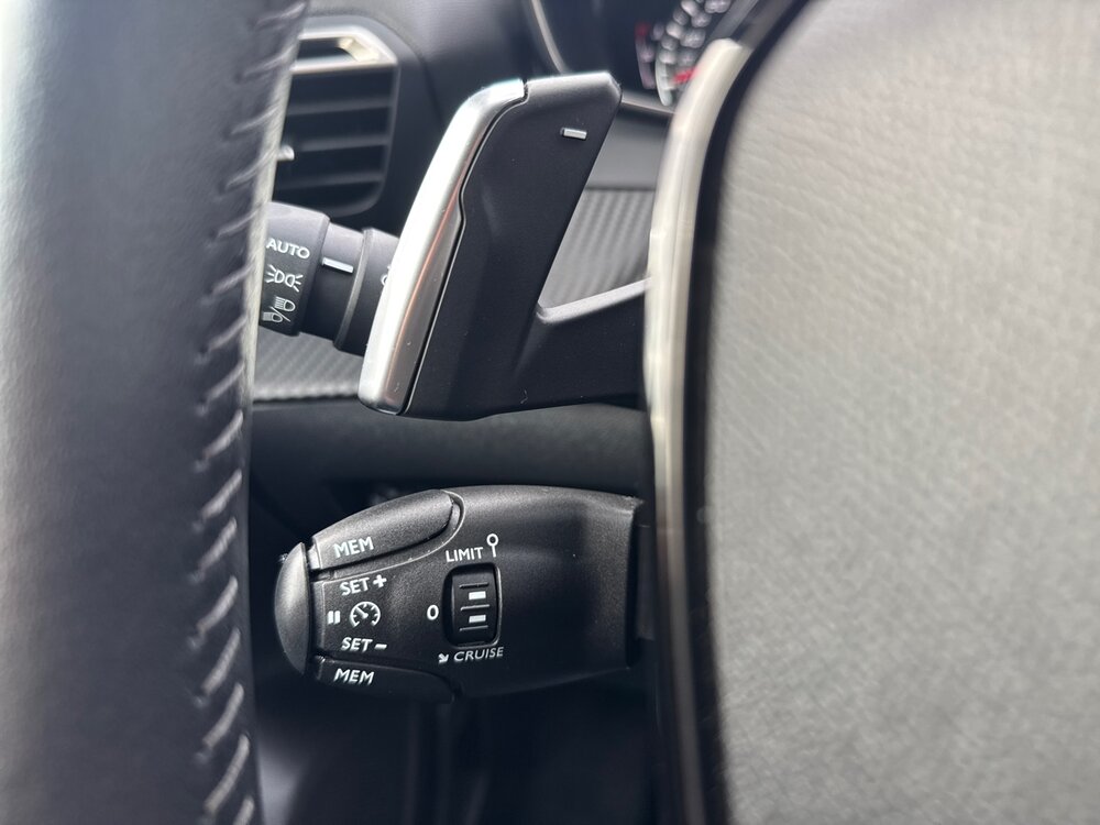 Occasion PEUGEOT 208 208 PureTech 100 S&S EAT8