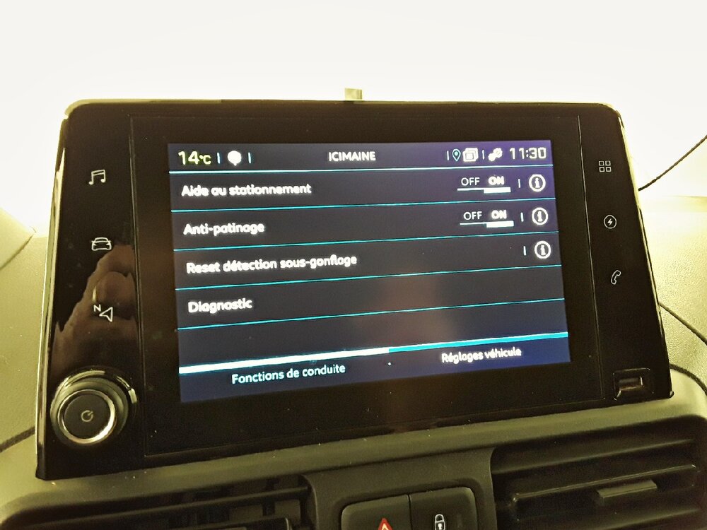 Occasion PEUGEOT Partner E-PARTNER FOURGON M 800 KG 136 CH BATTERIE 50 KWH