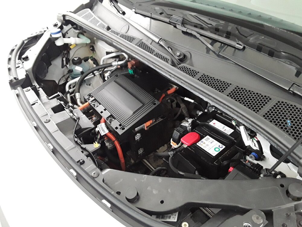 Occasion PEUGEOT Partner E-PARTNER FOURGON M 800 KG 136 CH BATTERIE 50 KWH