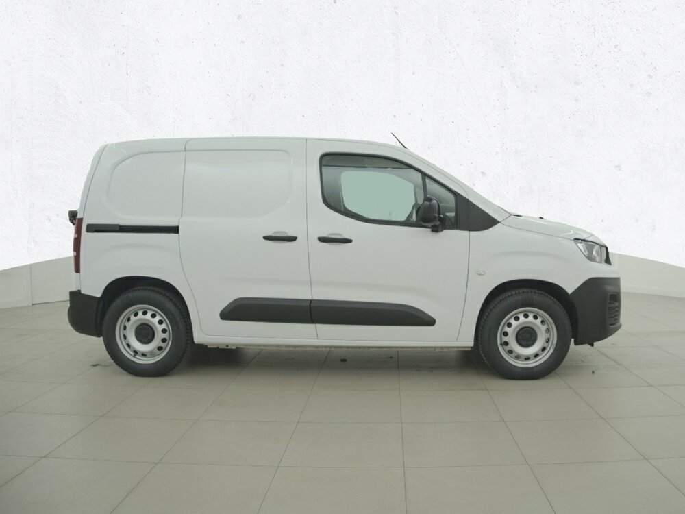Occasion PEUGEOT Partner E-PARTNER FOURGON M 800 KG 136 CH BATTERIE 50 KWH