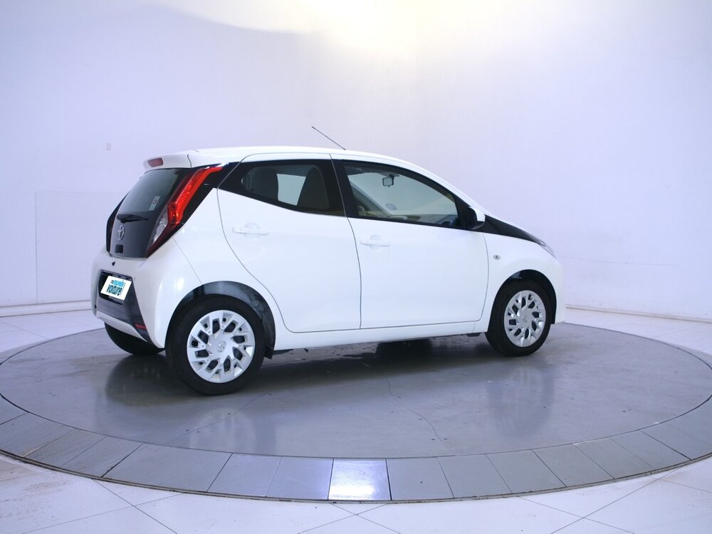 Occasion TOYOTA Aygo Aygo 1.0 VVT-i - x-clusiv