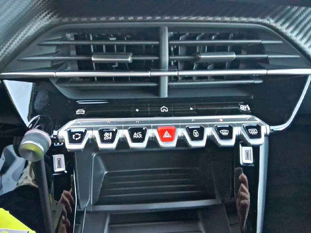 Occasion PEUGEOT 2008 2008 Hybrid 145 e-DCS6