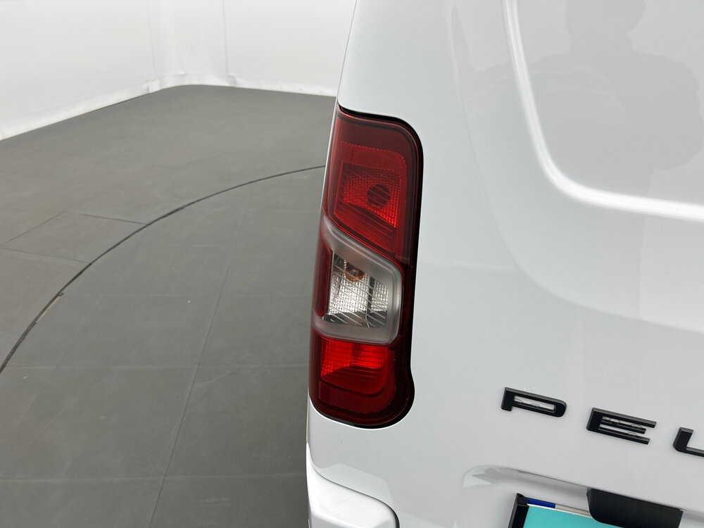 Occasion PEUGEOT Partner PARTNER FOURGON M 650 KG BLUEHDI 130 S&S EAT8