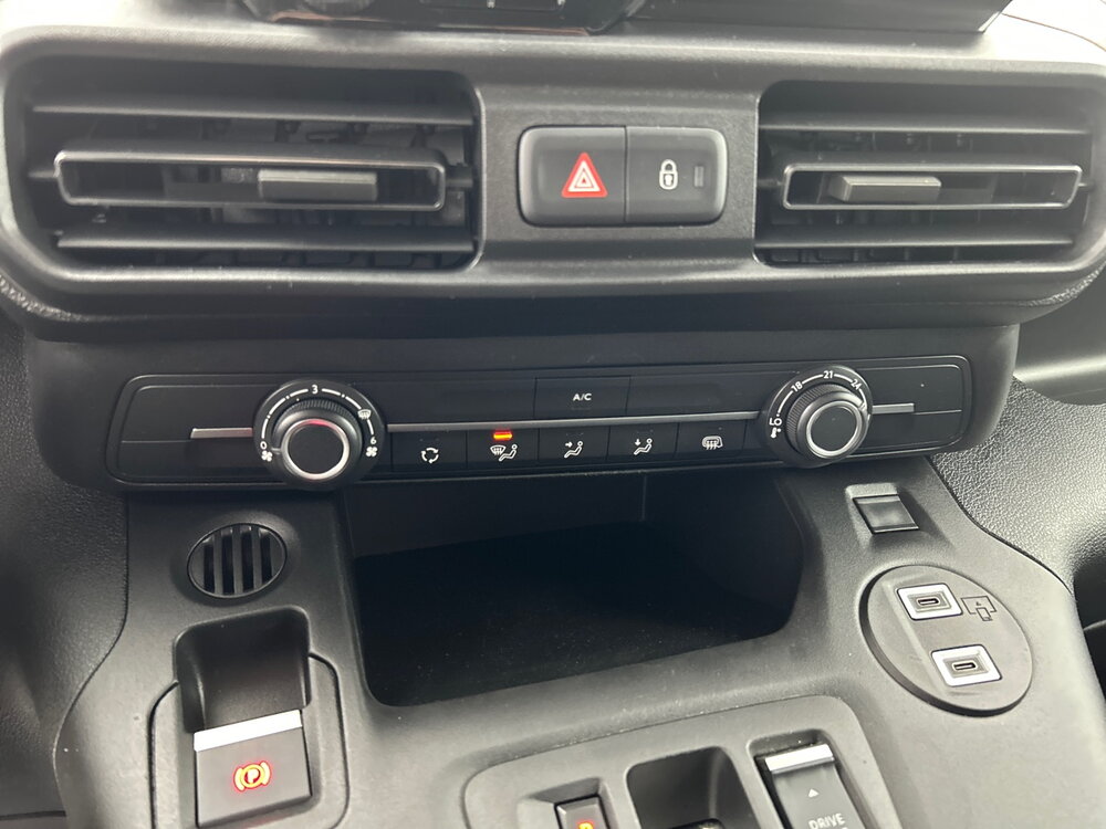 Occasion PEUGEOT Partner PARTNER FOURGON M 650 KG BLUEHDI 130 S&S EAT8