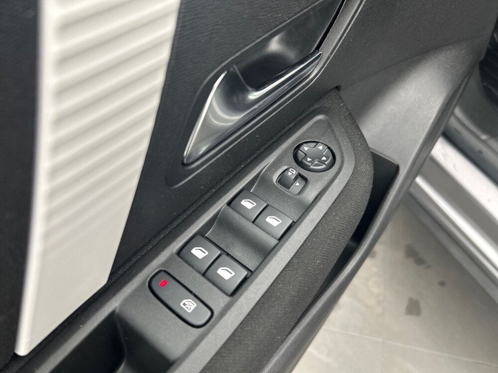 Occasion CITROEN C4 C4 Hybride 136 e-DCS6 - Plus