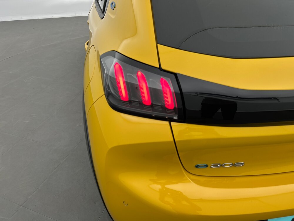 Occasion PEUGEOT 208 208 Electrique 50 kWh 136ch - Allure