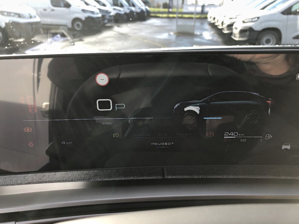 Occasion PEUGEOT 3008 3008 Hybrid 145 e-DCS6 - GT