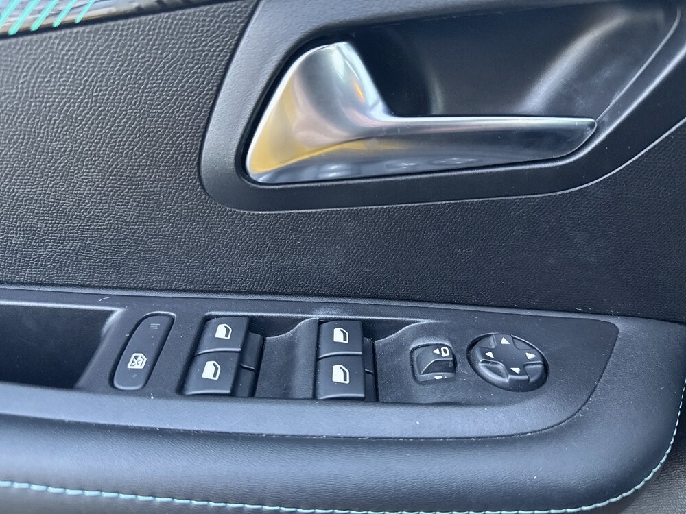 Occasion PEUGEOT 208 208 PureTech 100 S&S BVM6