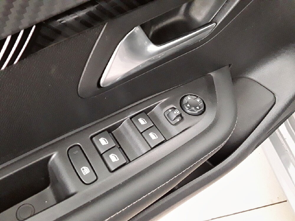 Occasion PEUGEOT 208 208 Hybrid 110 e-DCS6 - Allure