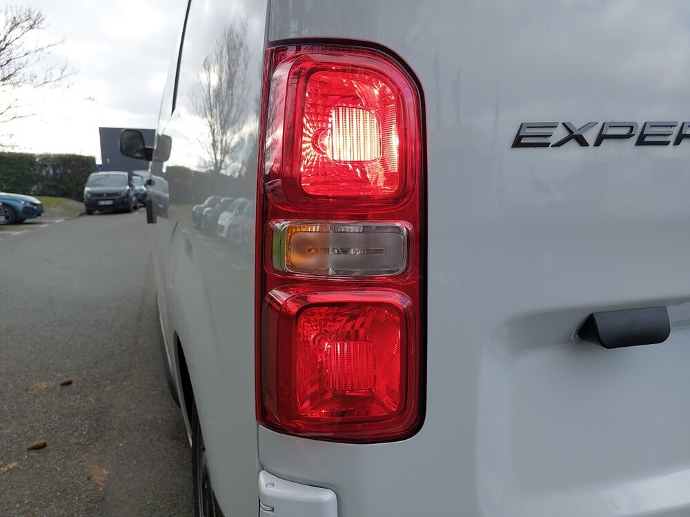 Occasion PEUGEOT Expert EXPERT CA FIXE M BLUEHDI 180 S&S EAT8