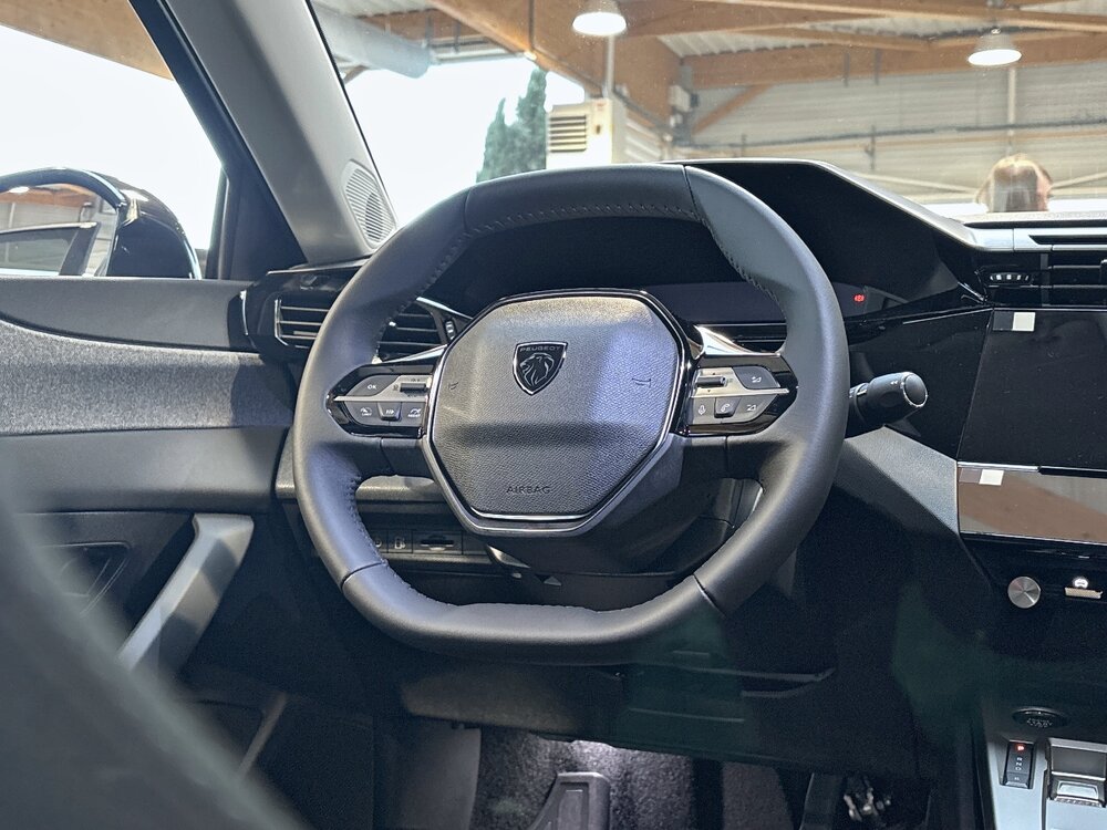 Occasion PEUGEOT 408 408 PHEV 180 e-EAT8 - Allure