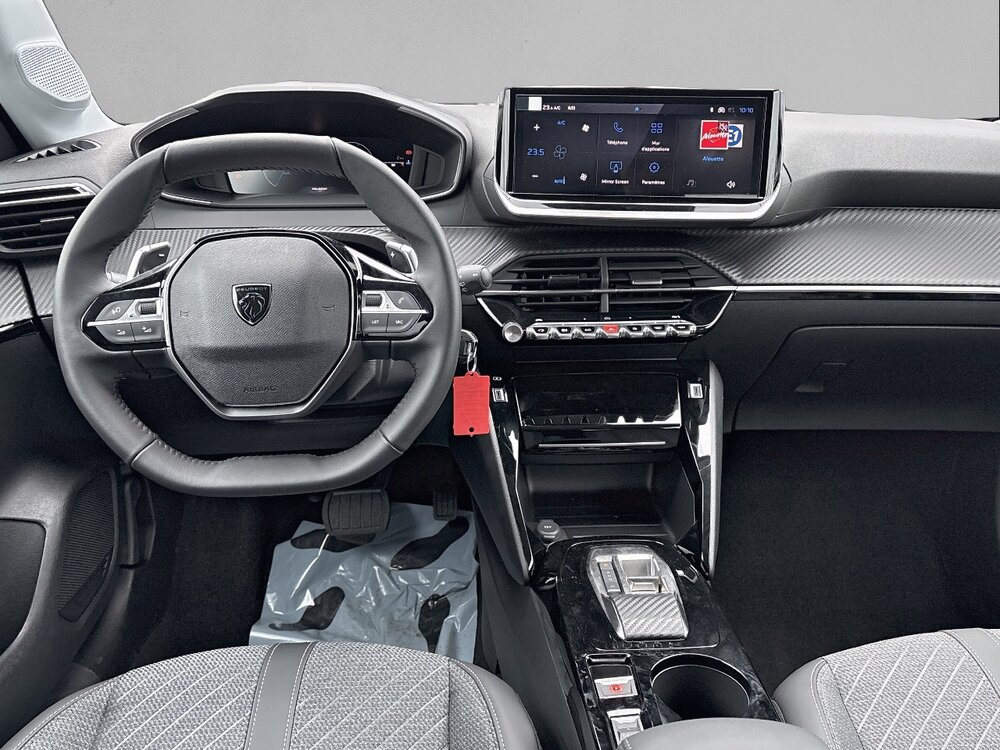 Occasion PEUGEOT 208 208 Hybrid 110 e-DCS6 - série spéciale ENVY