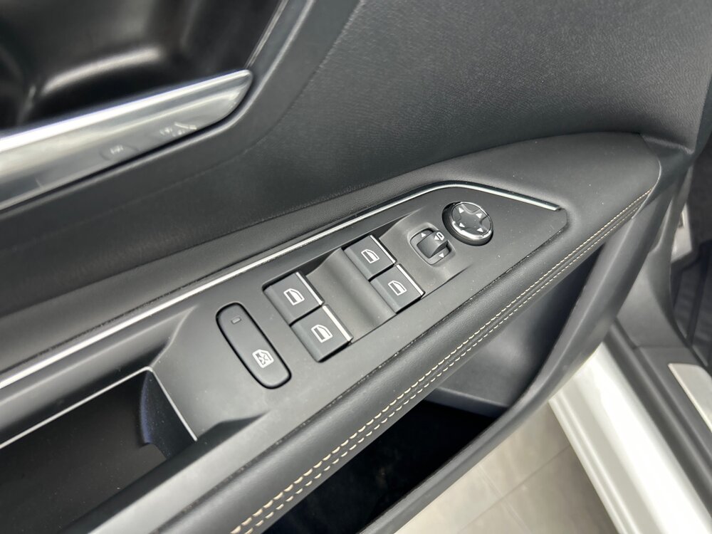 Occasion PEUGEOT 3008 3008 Hybrid 225 e-EAT8 - GT