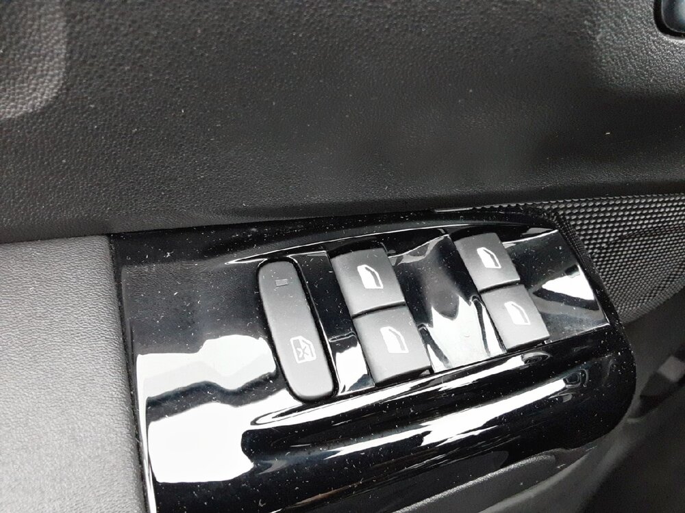 Occasion CITROEN C3 C3 PureTech 110 S&S EAT6 - Shine Pack