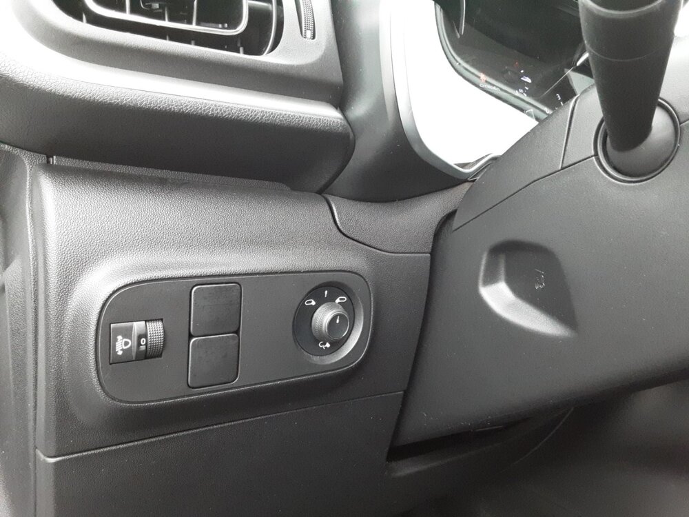 Occasion CITROEN C3 C3 PureTech 110 S&S EAT6 - Shine Pack