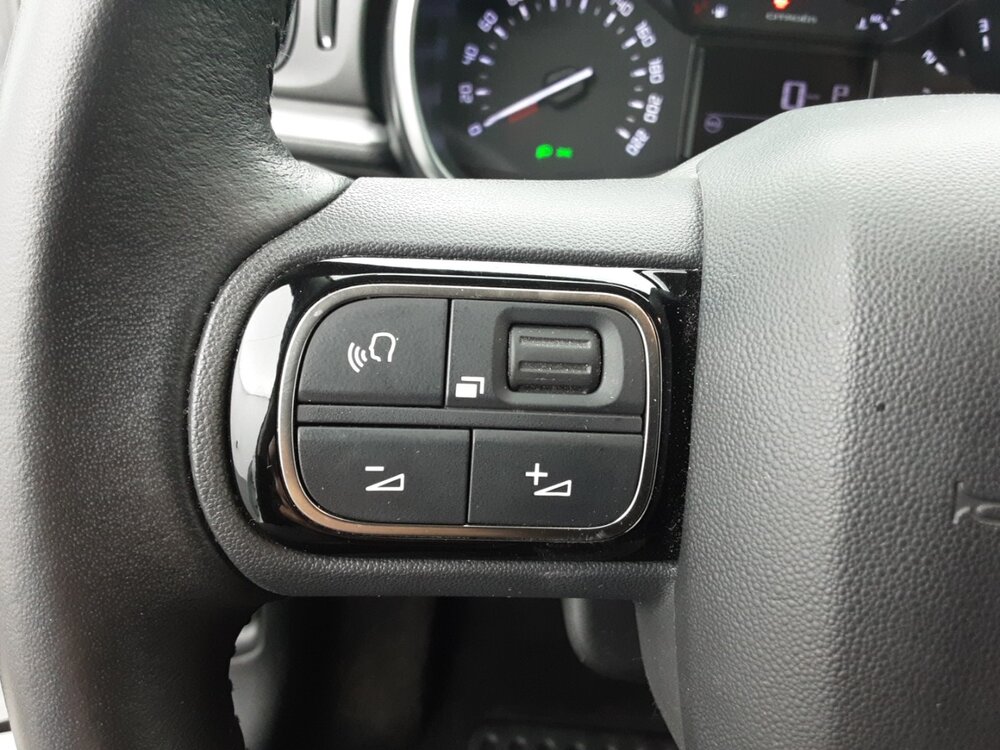 Occasion CITROEN C3 C3 PureTech 110 S&S EAT6 - Shine Pack