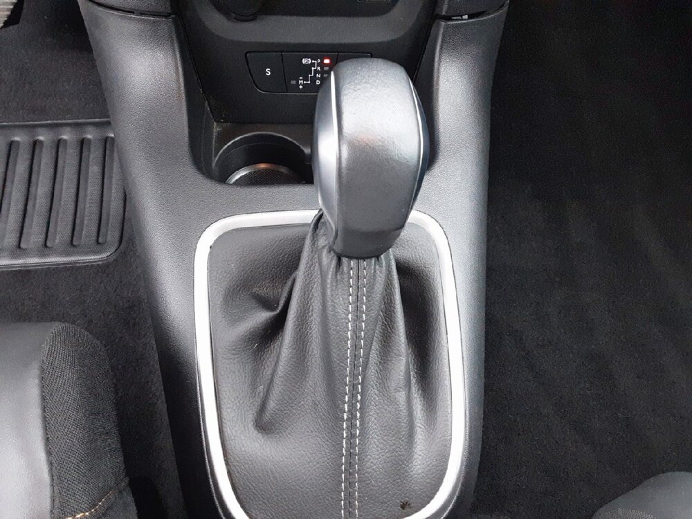 Occasion CITROEN C3 C3 PureTech 110 S&S EAT6 - Shine Pack