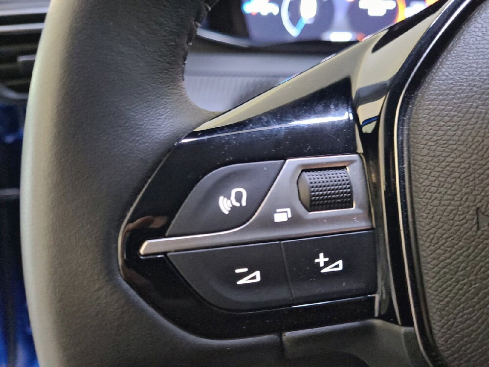 Occasion PEUGEOT 208 208 PureTech 100 S&S BVM6 - Allure