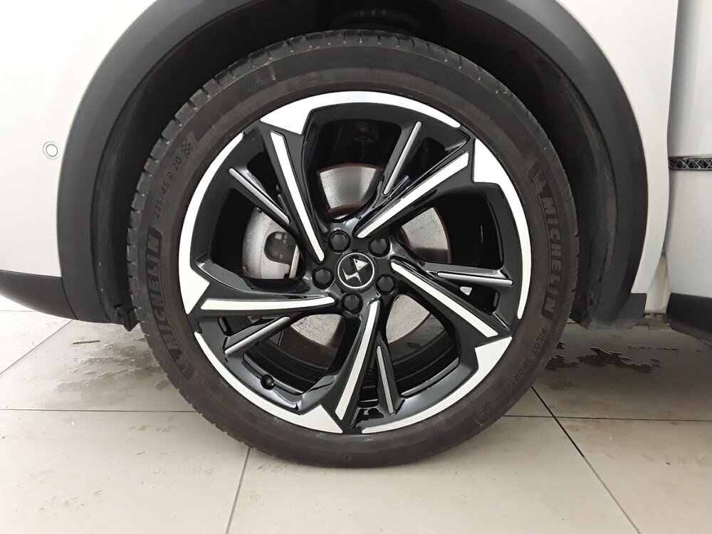 Occasion DS DS 7 Crossback DS7 Crossback Hybride E-Tense 300 EAT8 4x4 - Louvre