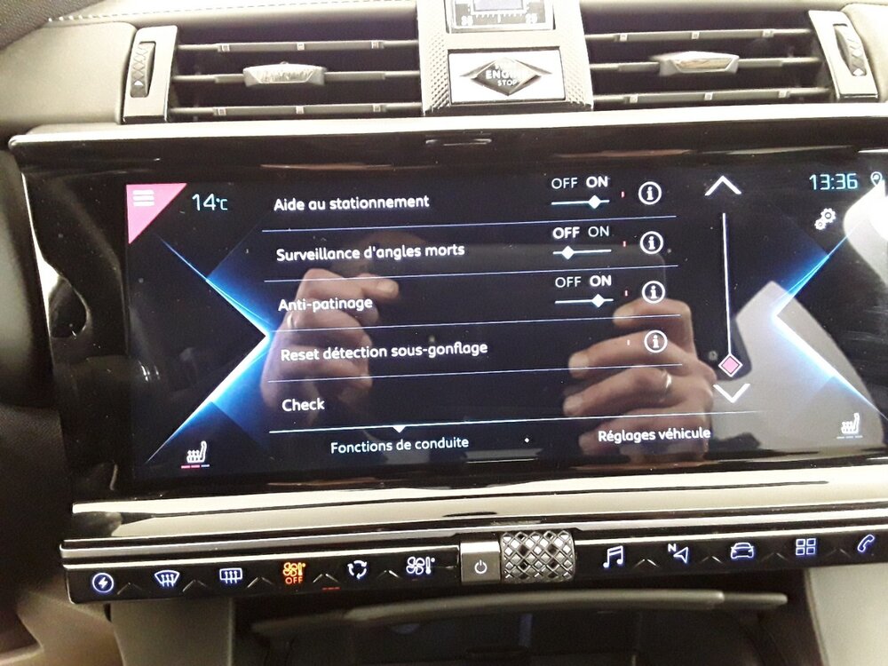 Occasion DS DS 7 Crossback DS7 Crossback Hybride E-Tense 300 EAT8 4x4 - Louvre