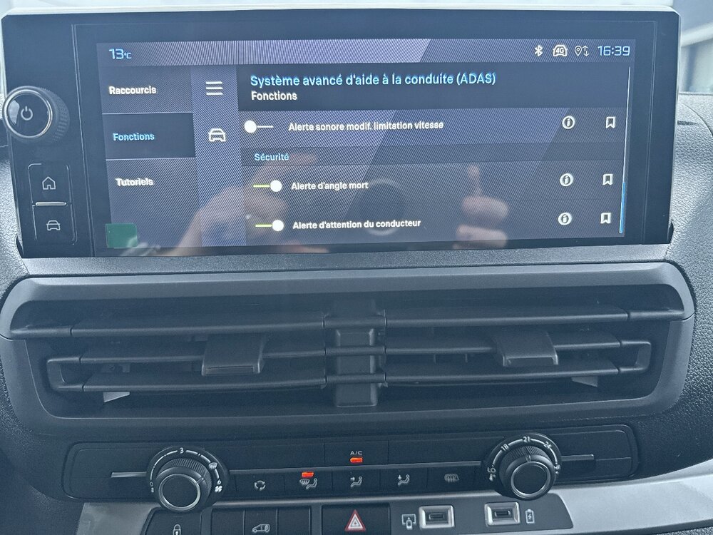 Occasion PEUGEOT Expert EXPERT FGN M DIESEL 120 CH MANUELLE