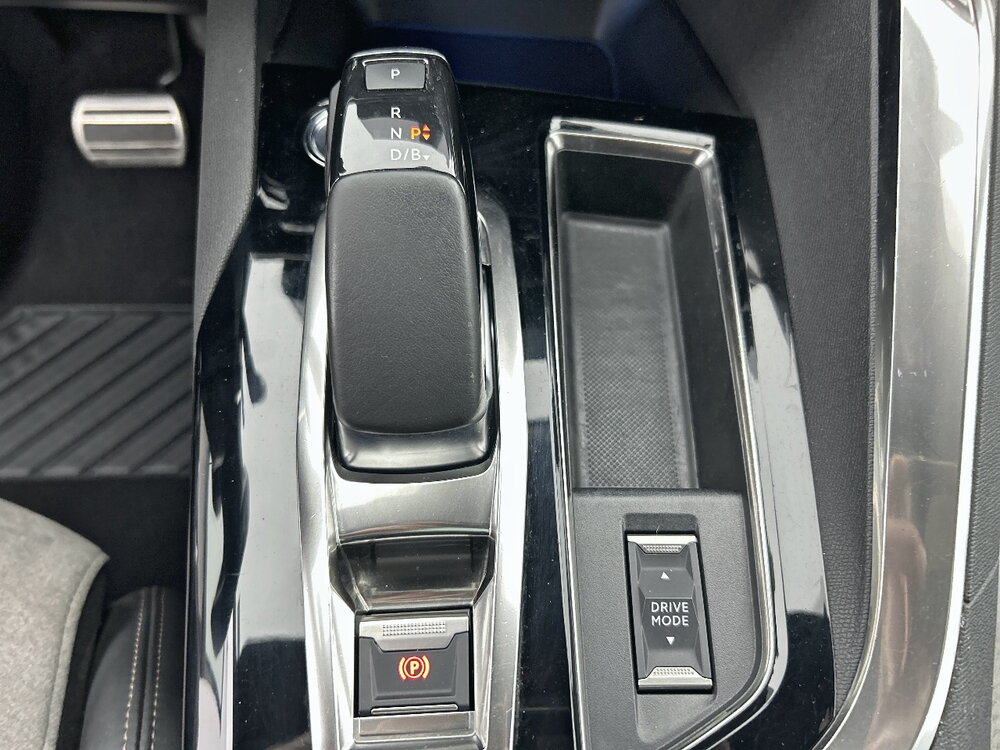 Occasion PEUGEOT 3008 3008 Hybrid 225 e-EAT8 - GT Pack